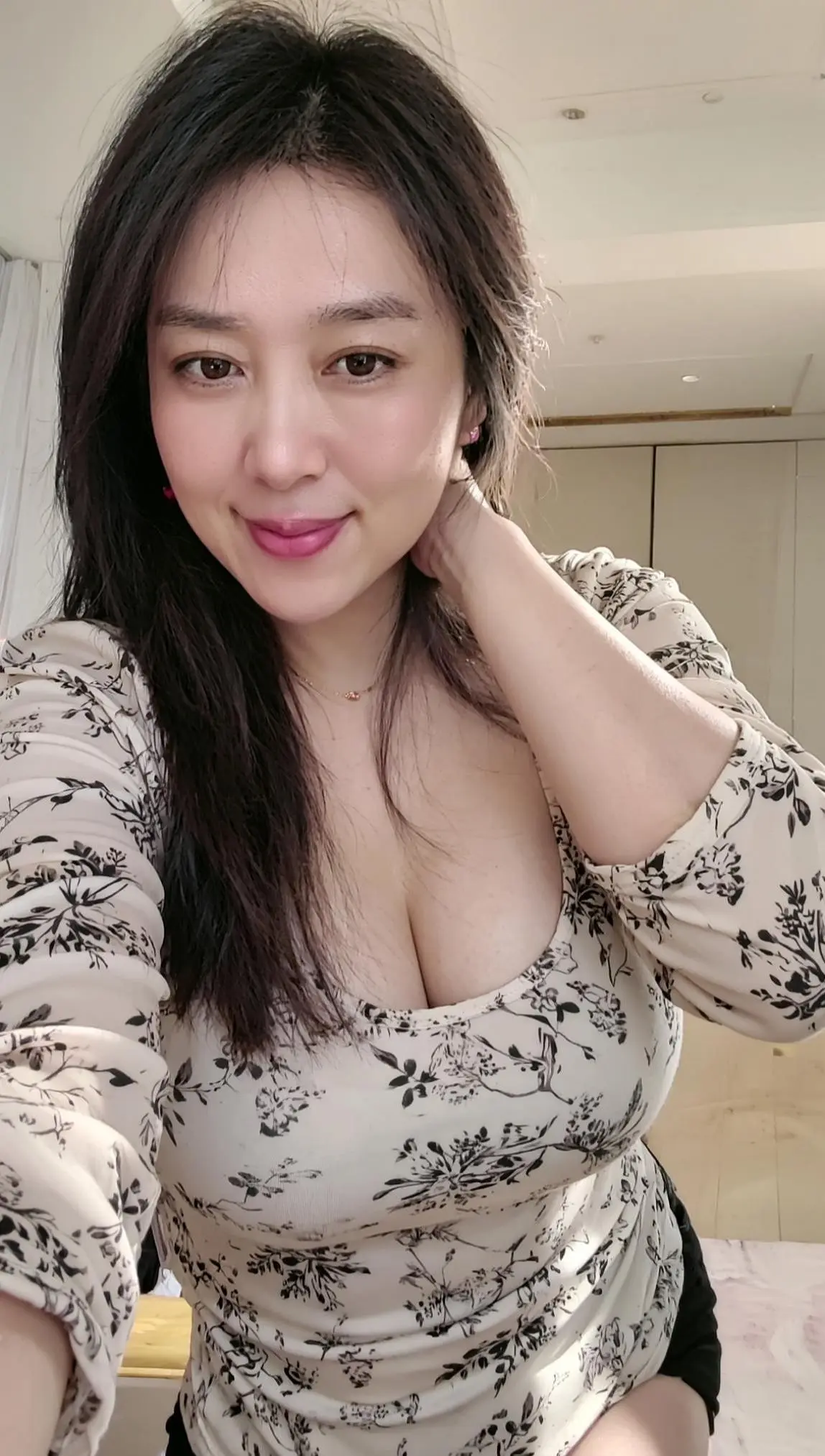 祝大家国庆节快乐，身体健康