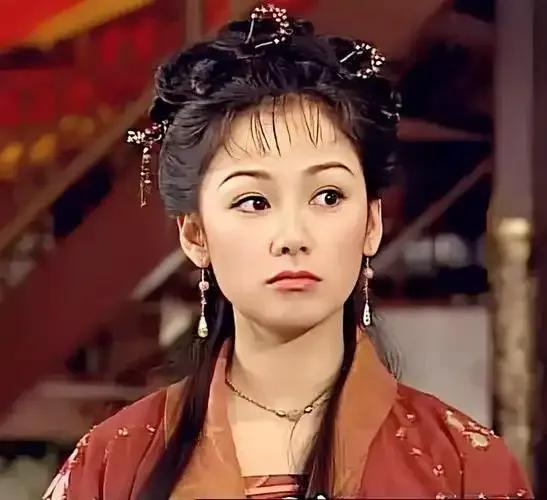 这位女星很漂亮，出演了《金牌冰人》想想，《楚汉枭雄》戚姬，《冲上云霄》叮当，这位