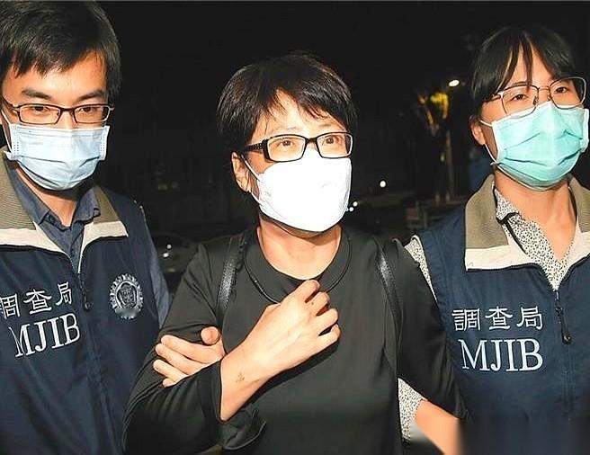 前台北市劳动局长陈信瑜，又出事了。
这次不是之前那个不清不楚的特别费官司，是直接