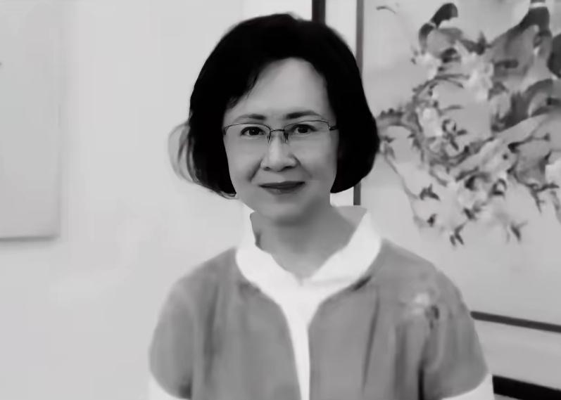 琼瑶女士于2024年在家中因一氧化碳中毒轻生离世，享年86岁，令人唏嘘。
我对琼