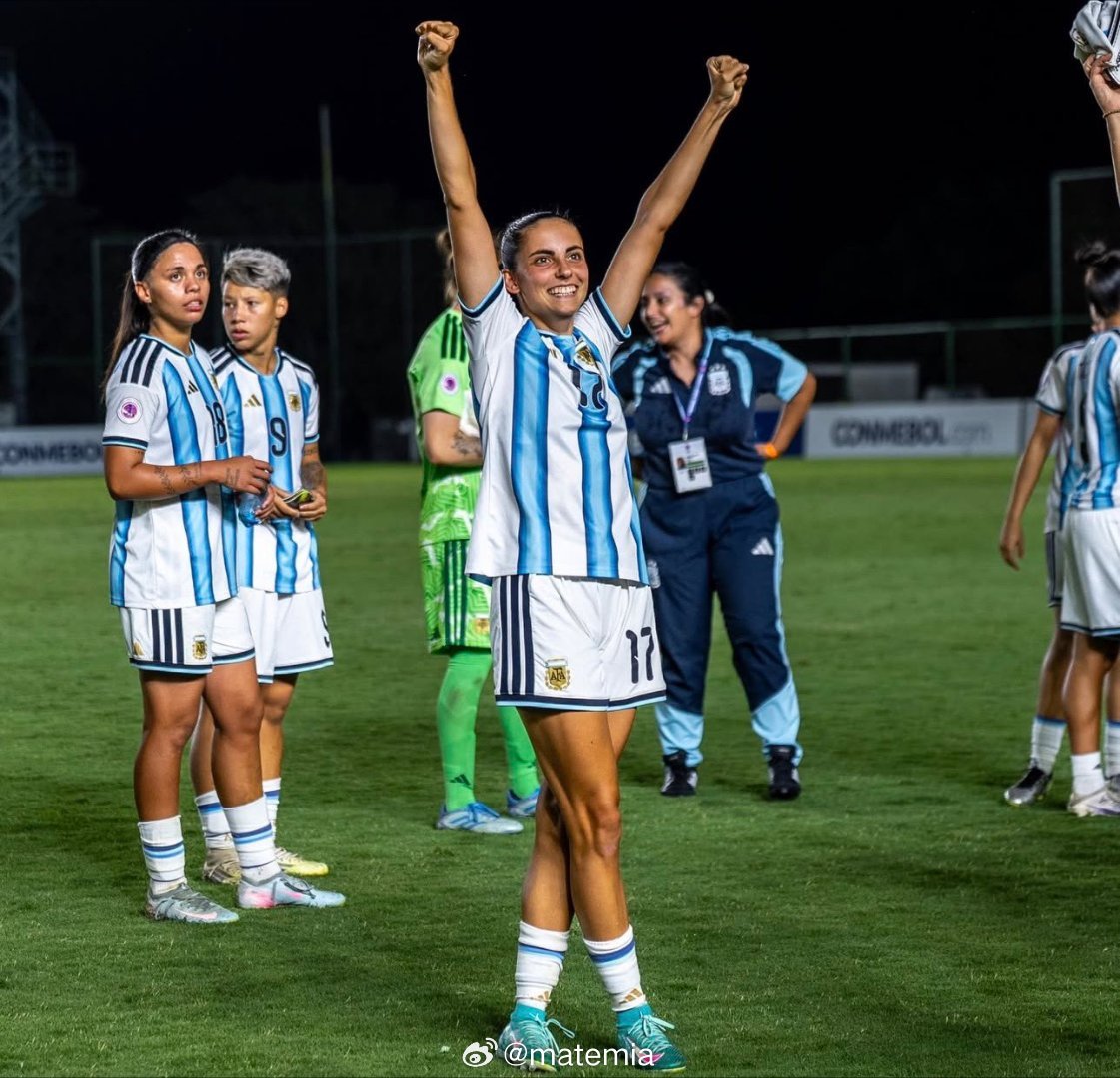 最糟糕的消息已经确认🇦🇷🙎丹妮丝·加西亚·罗霍前交叉韧带撕裂。她在南美女足