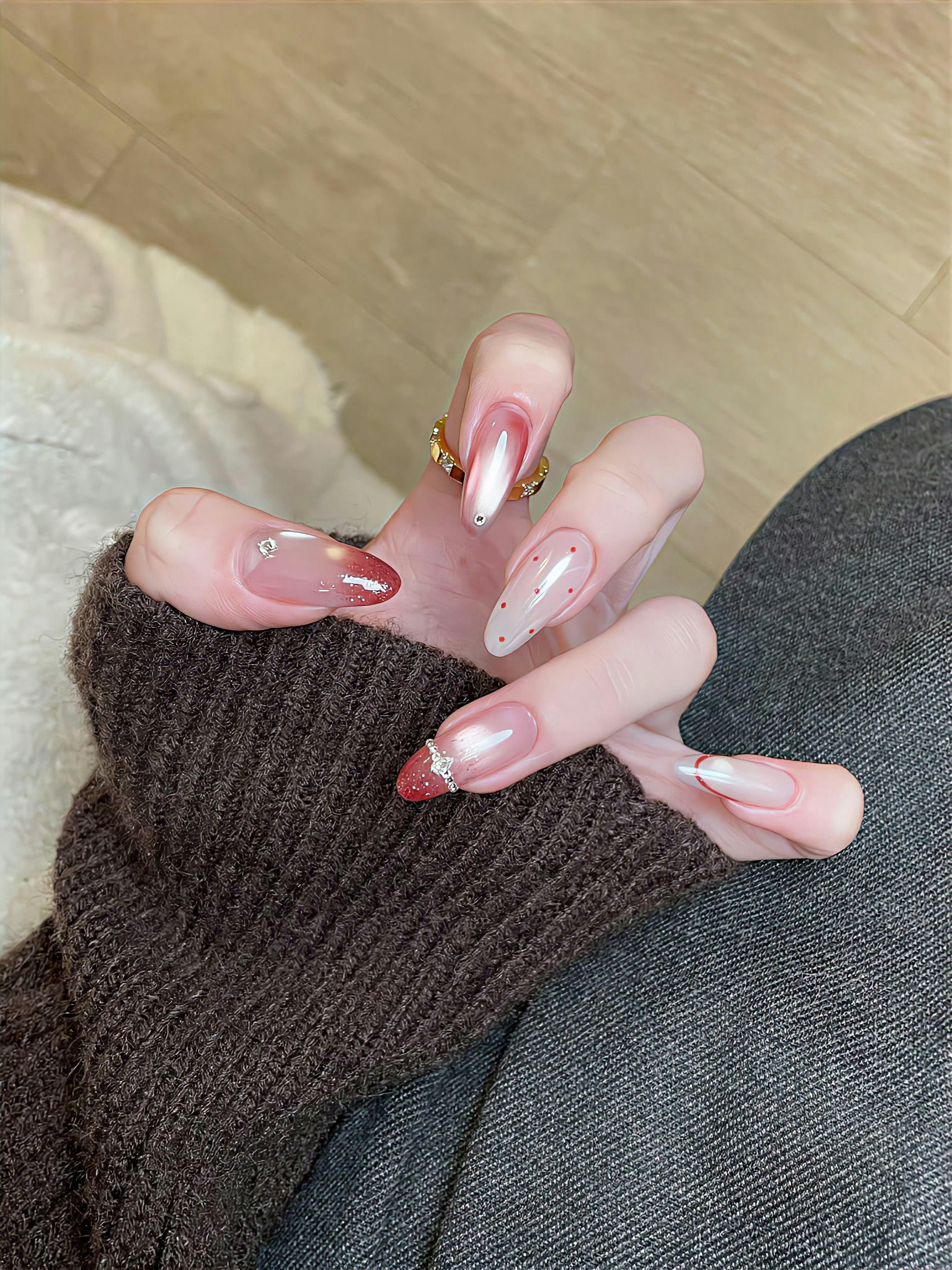 今年看到最心动的美甲 像西瓜瓤石榴肉….👅 