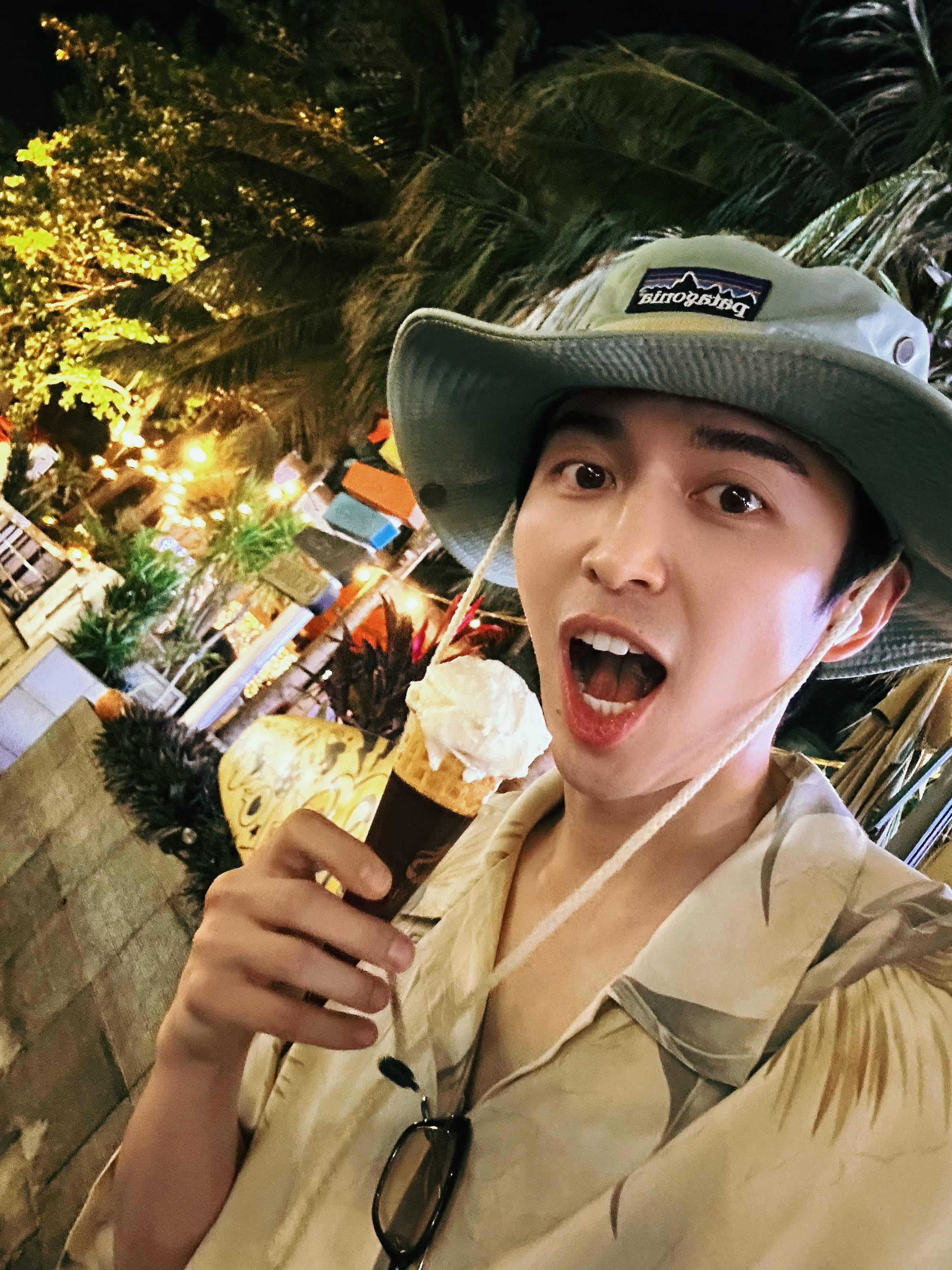 赵小童 敲可爱呀ᥫ᭡Cr：（小童）小🍠 ​​​