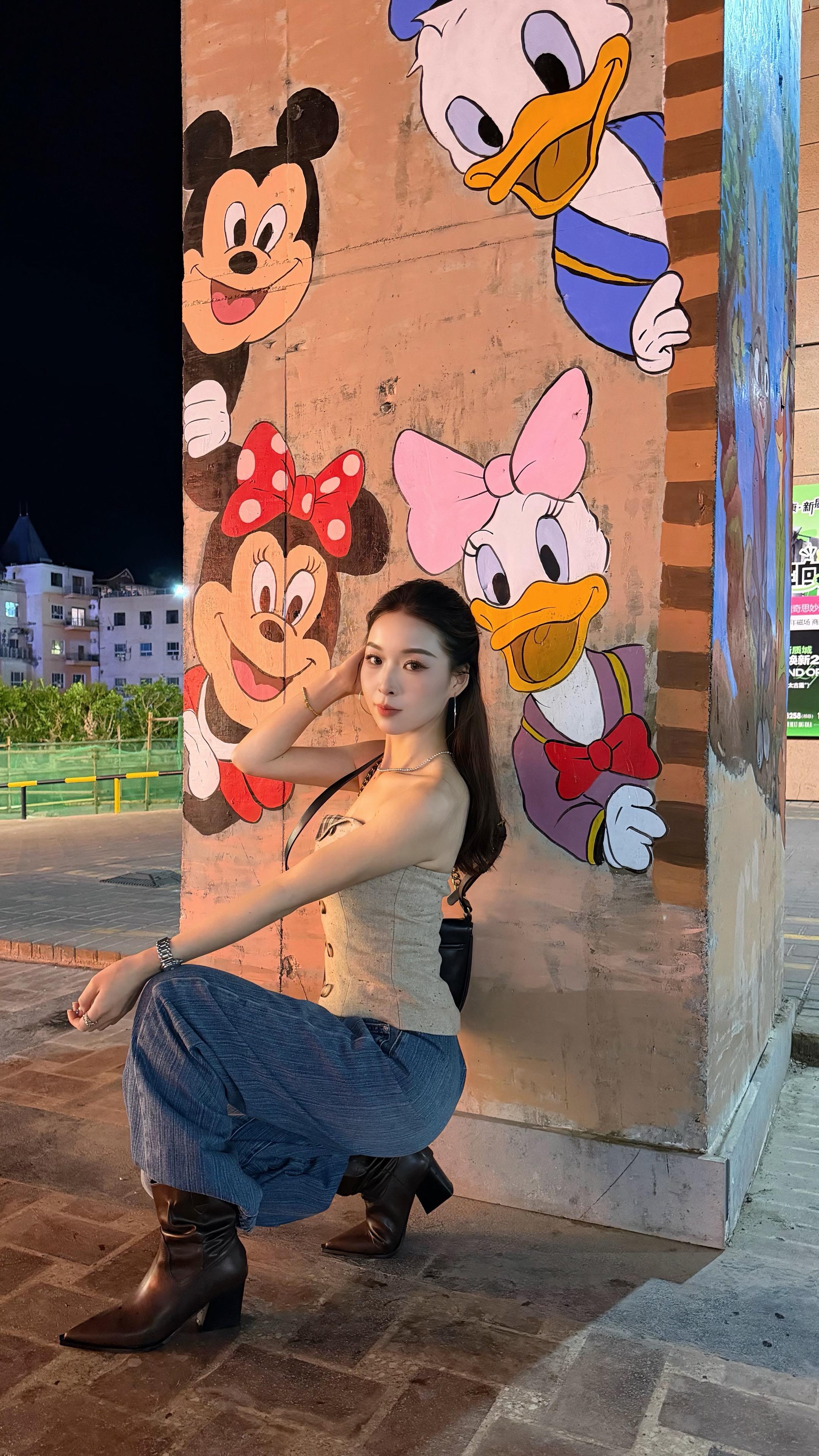 还以为你喜欢可爱的 害姐装了这么久
