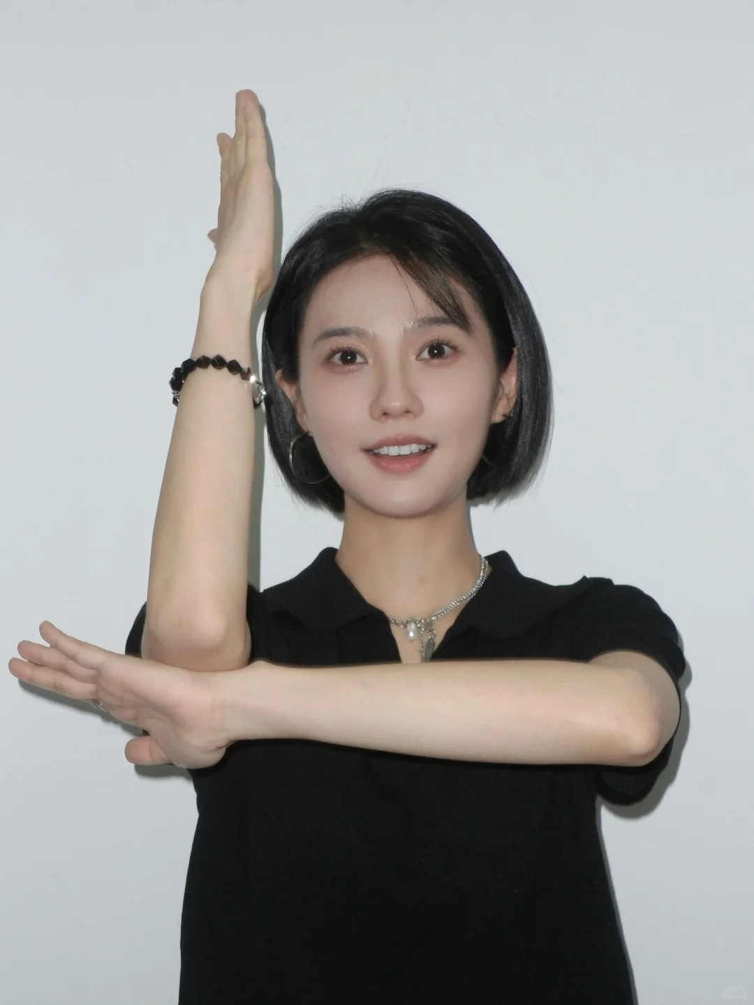 姜珮瑶百岁审美37套look 后知后觉姜珮瑶这张脸的权威性 