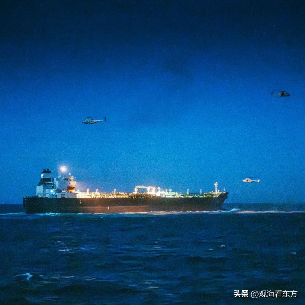 当地时间3月12日，美国财政部宣布推出针对俄罗斯石油的临时制裁豁免，允许目前滞留