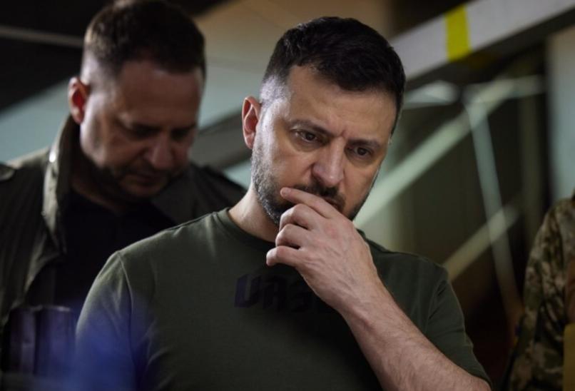 本以为乌克兰现任总统泽连斯基是阻碍俄罗斯和乌克兰和平的关键因素，所以俄罗斯和美国