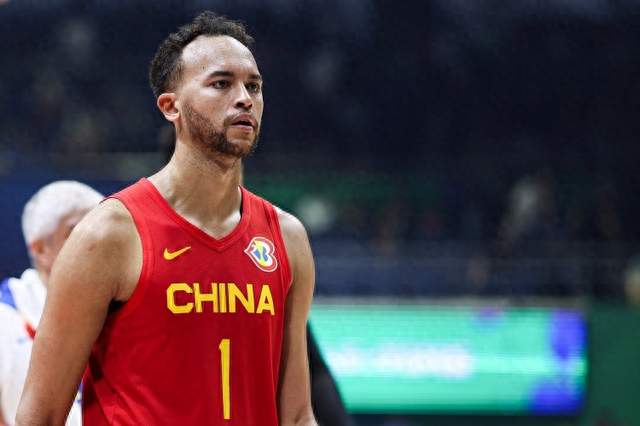 李凯尔是中国男篮队史首位归化球员，为何至今仍是唯一？