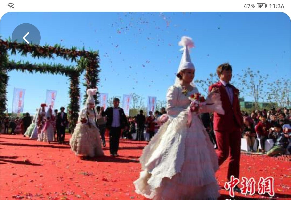 上联，清风本无意，诚邀下联落花犹有情。