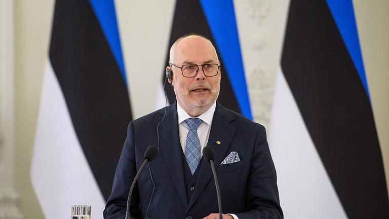 爱沙尼亚总统阿尔勒·卡里斯表示，欧盟应为在乌克兰冲突突然结束的情况下与俄罗斯进行