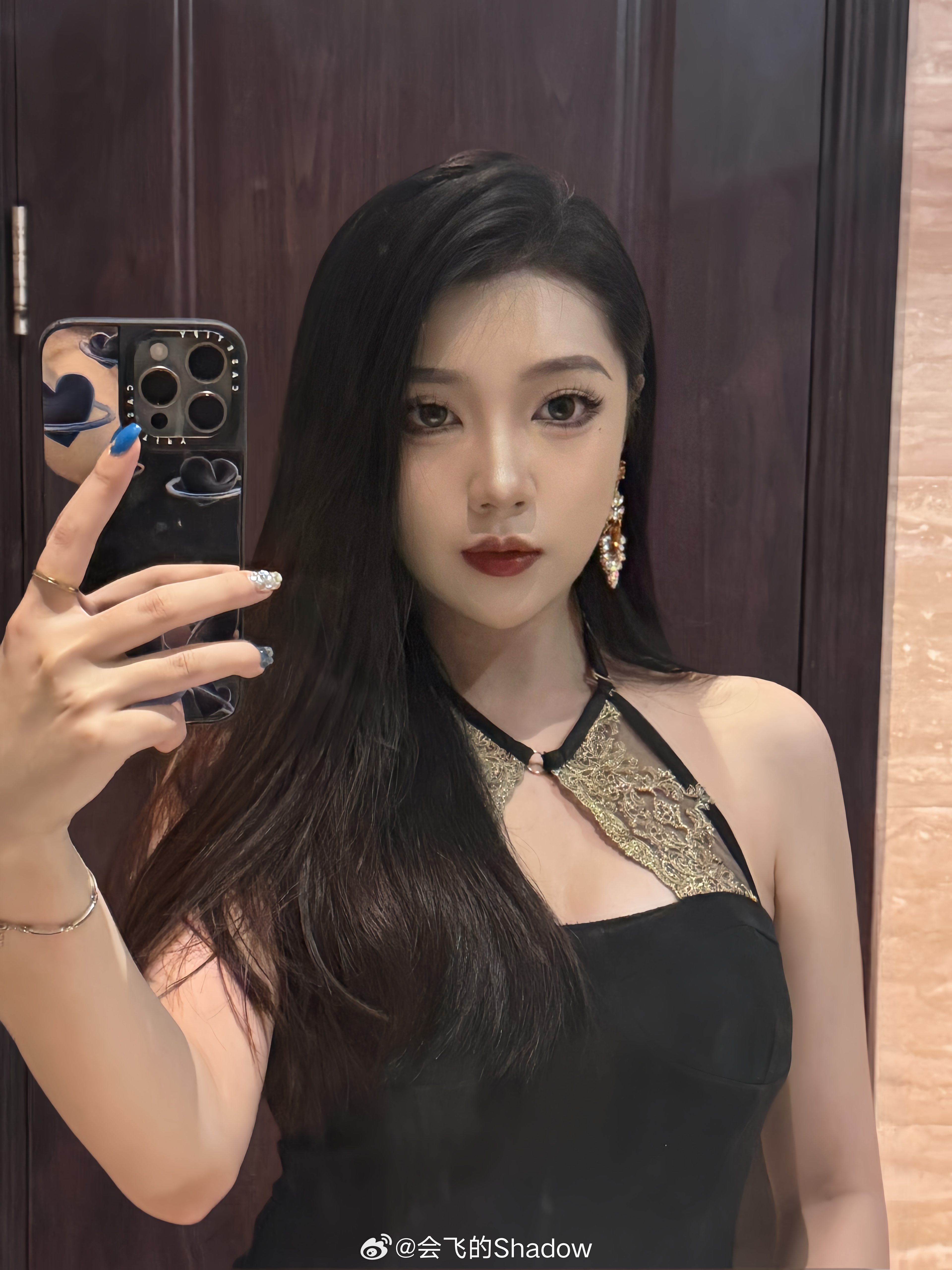 热情只是我的驱动 冷漠才是我的本质  ​​​