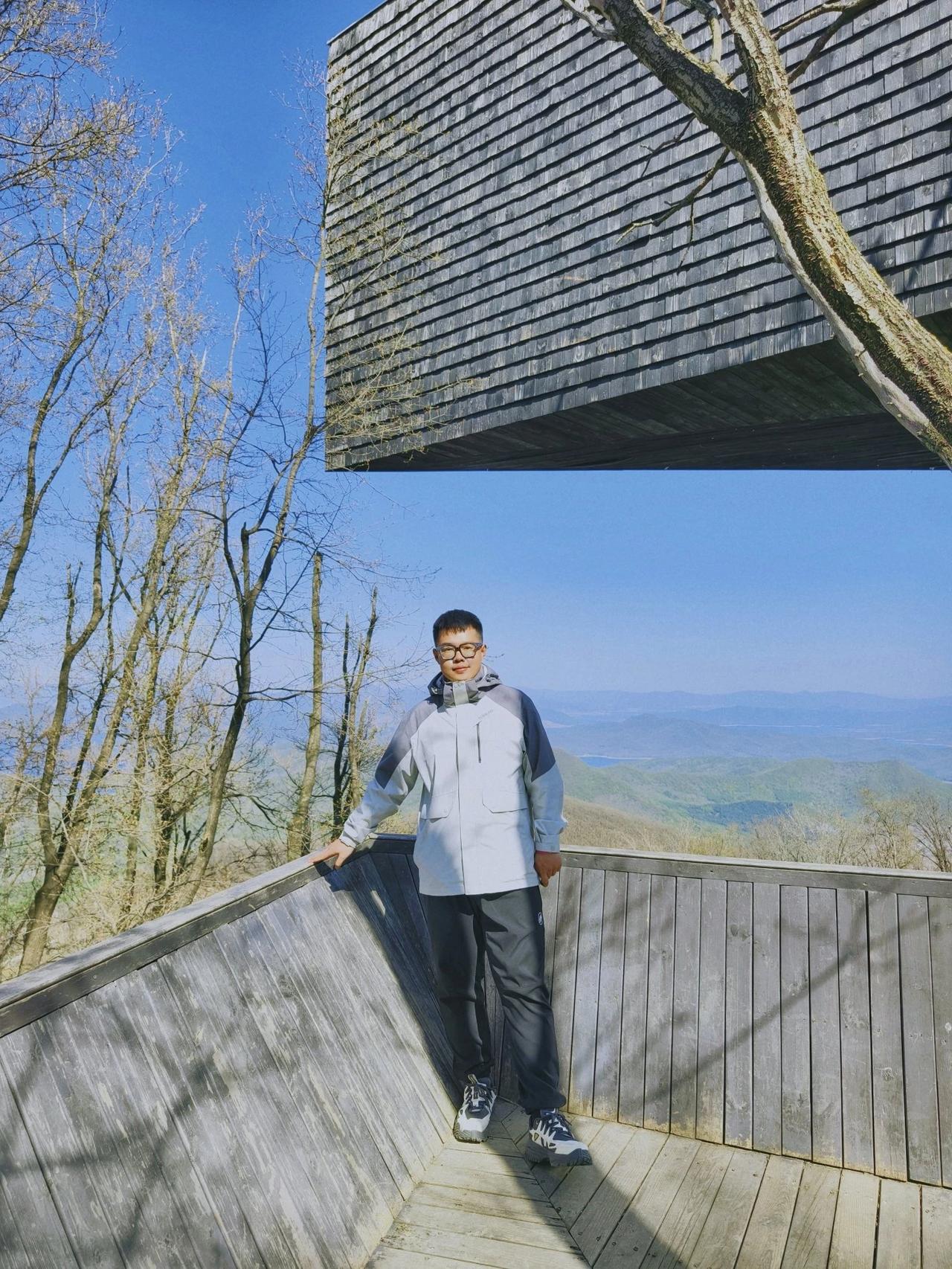吉林市｜万科松花湖度假区

冰雪消融 万物复苏🌸
万科松花湖度假区已然换上了“