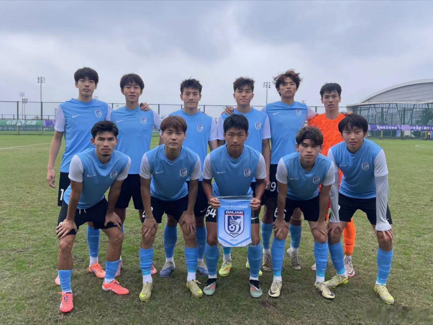 儒家说：拿起。佛家说：放下。道家说：拿下！！！感谢天赋异禀，才华横溢的球员们。感