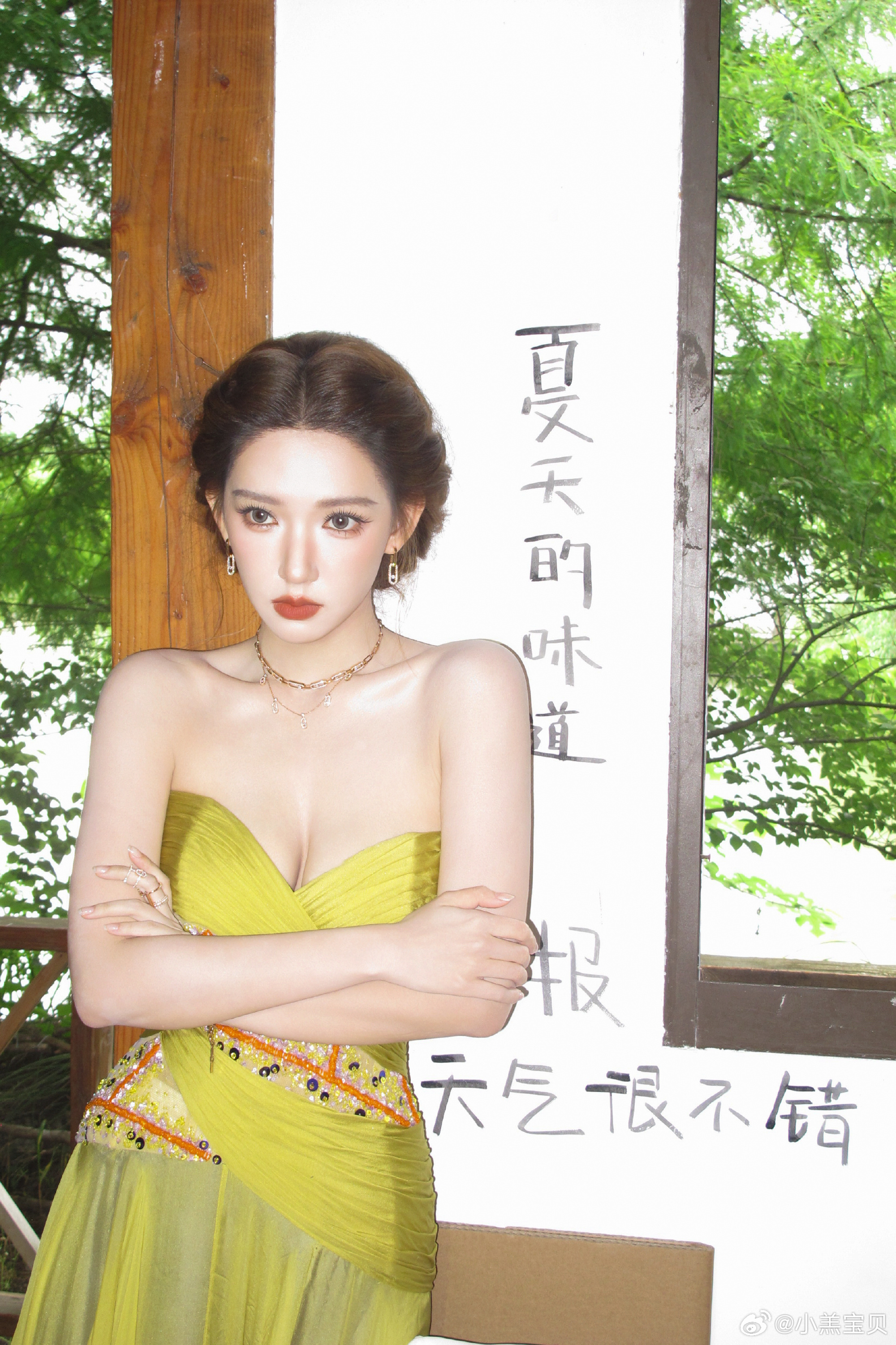 程潇最新物料： “我猜你坚持不过3秒🤣” 