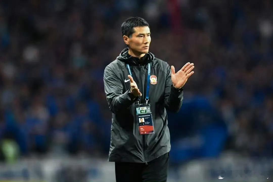 敬重邵佳一，祝福邵佳一，加油邵佳一！邵佳一将出任国足主帅桐话绿茵 ​​​