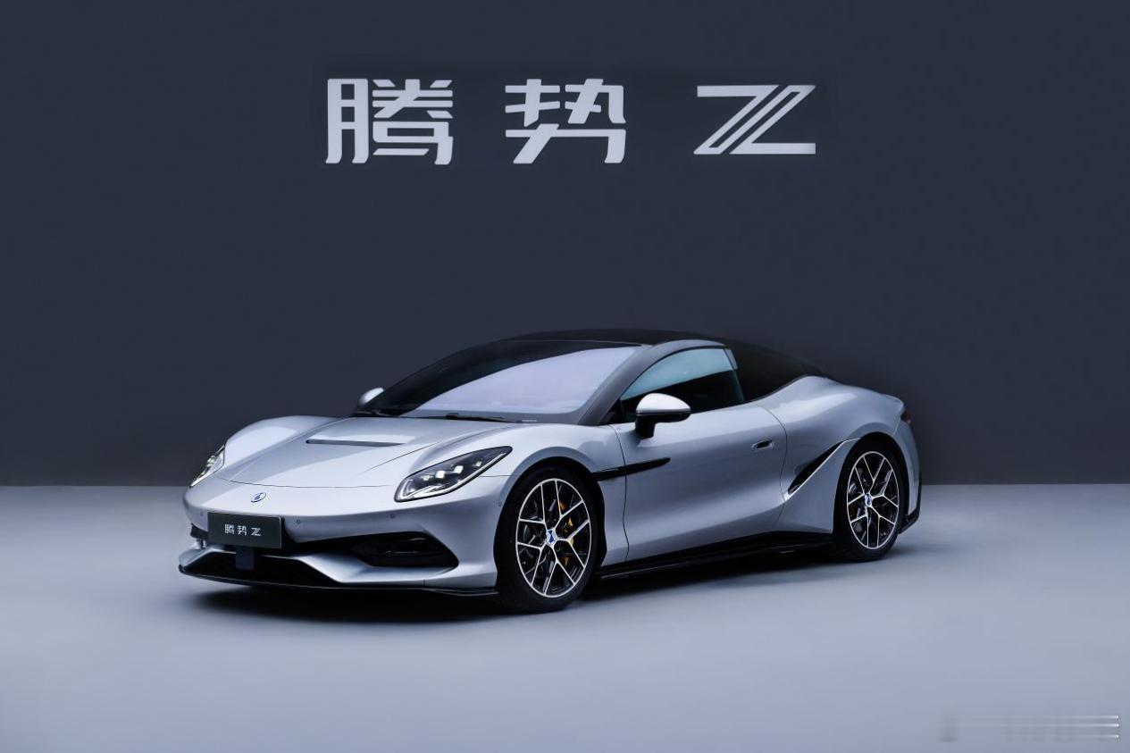 腾势 Z 登陆成都车展，和主打家用旗舰的汉唐路线完全不同，领先技术赋能旗舰产品，