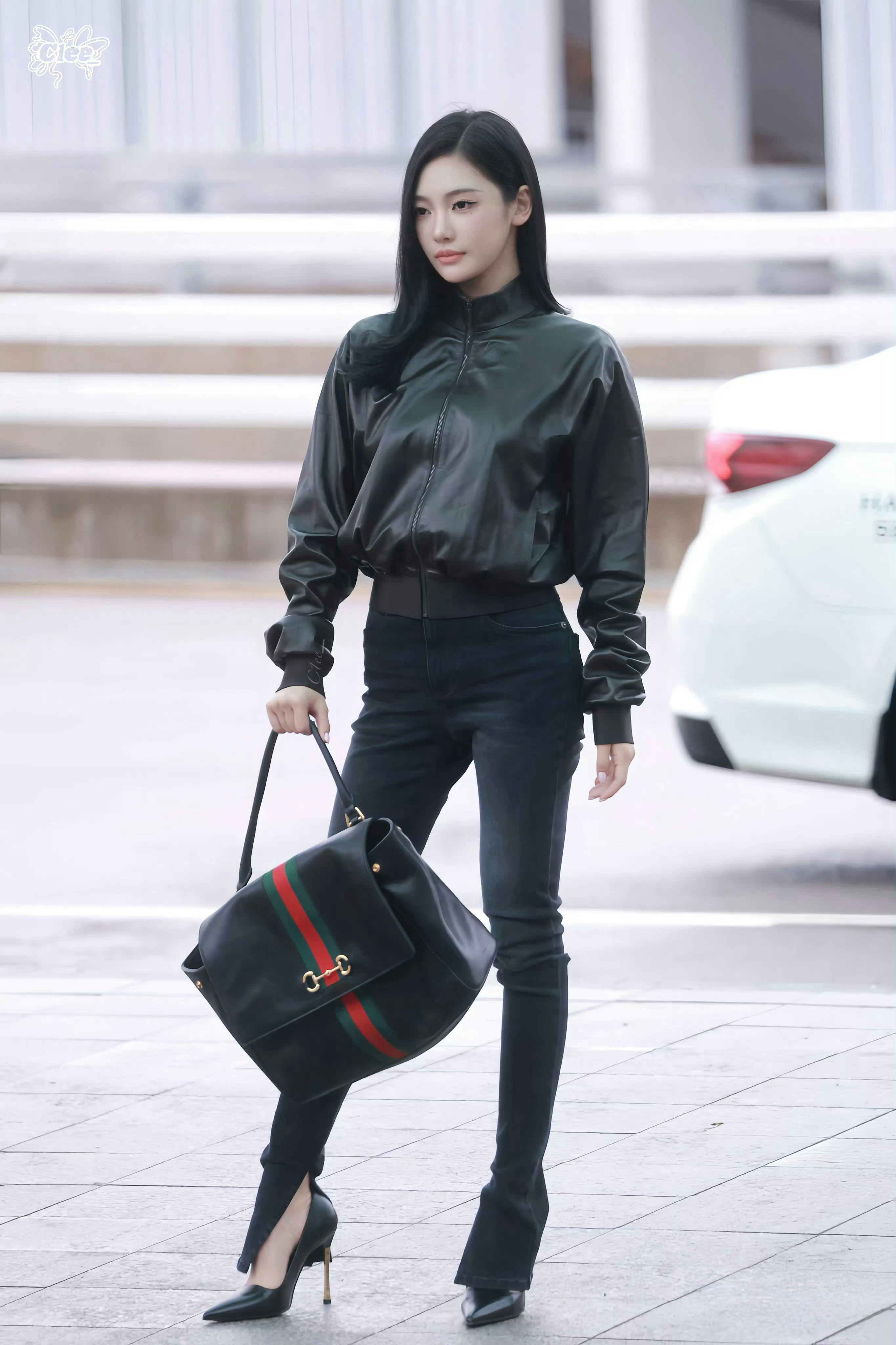 宁艺卓 × Met Gala 2026 机场出发新闻图 📸宁艺卓出发MetGa