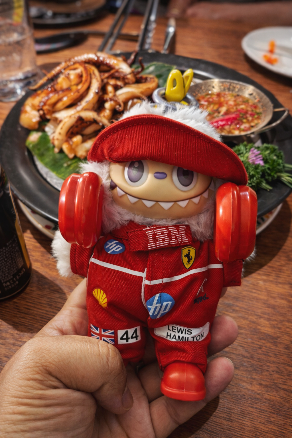 刚中午和bro吃饭，提到个问题：如果不久后真有一家中国F1车队出现，你希望是哪家