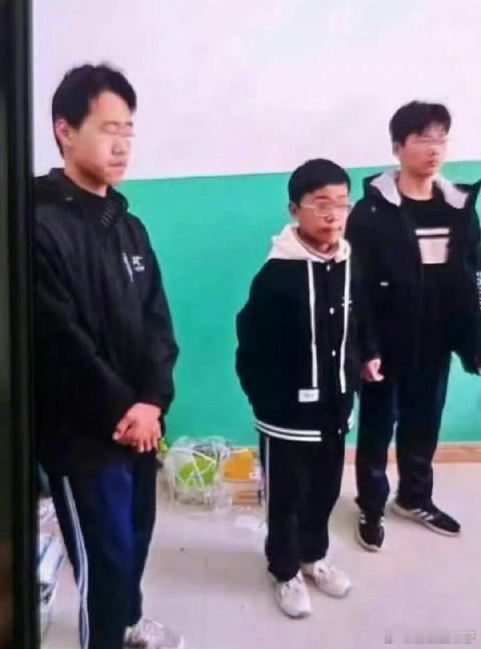 有多少人像我一样，还在关注着这三个小恶魔的最终量刑？ ​​​