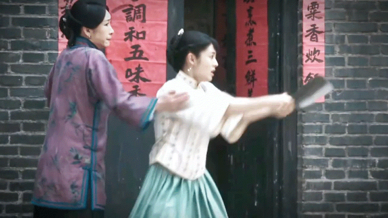 邢菲白玉兰遗珠🌧️氛围感与演技双双在线，宁苏苏的破碎美被演绎得淋漓尽致，面对激