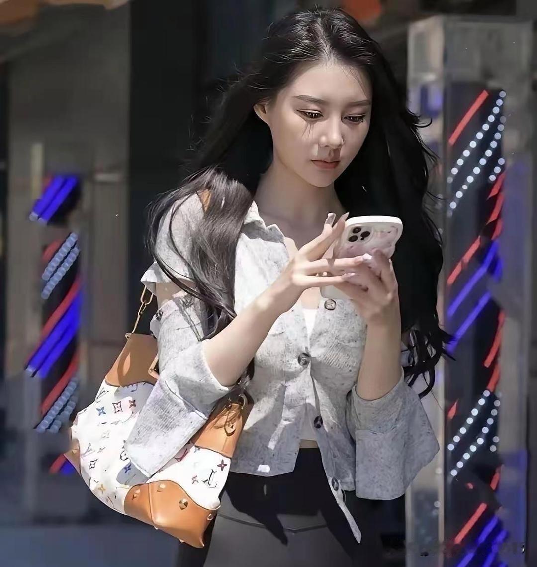 @豆包 帮我点评