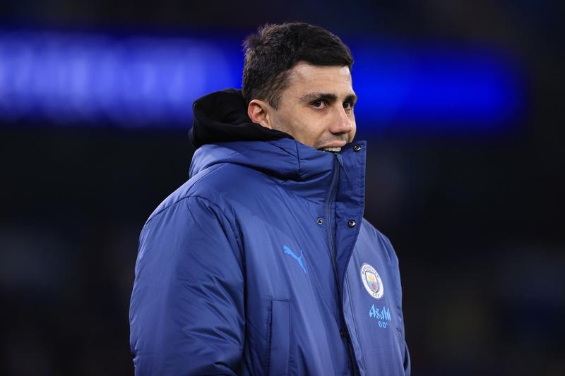 曼城看似罗德里的问题，有没有可能也有曼城现在中前场的其他球员比较拉胯的原因？现在