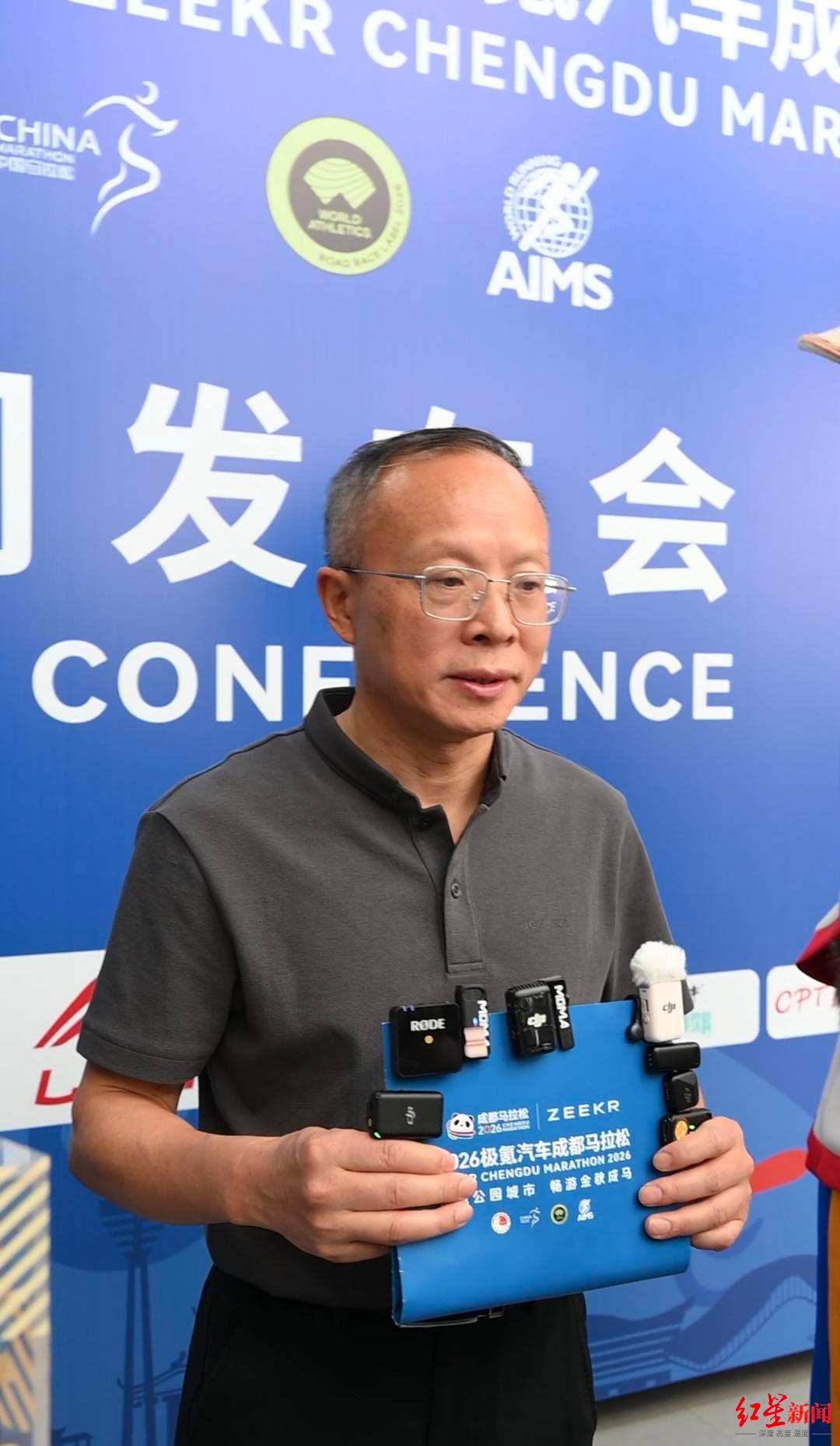 #国际跑者眼中的成马#【“六星跑者”与国际跑者眼中的成马：在赛道上感受城市温度与