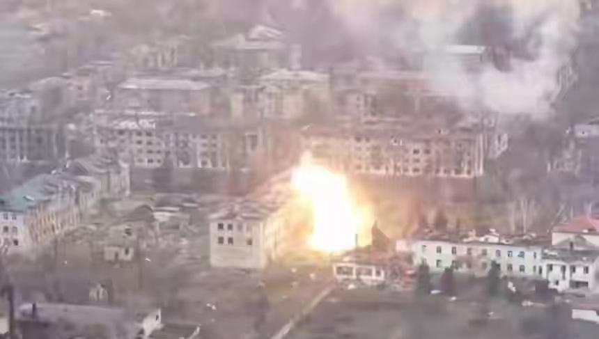 48小时战场骤变，“匕首”刺穿乌克兰防线，和平计划是烟雾弹？

刚过去的48小时