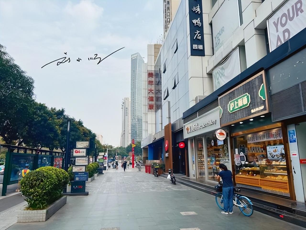 广州这家商场就在“珠江新城”CBD，还有地铁直达，却显得很冷清？

广州是广东省