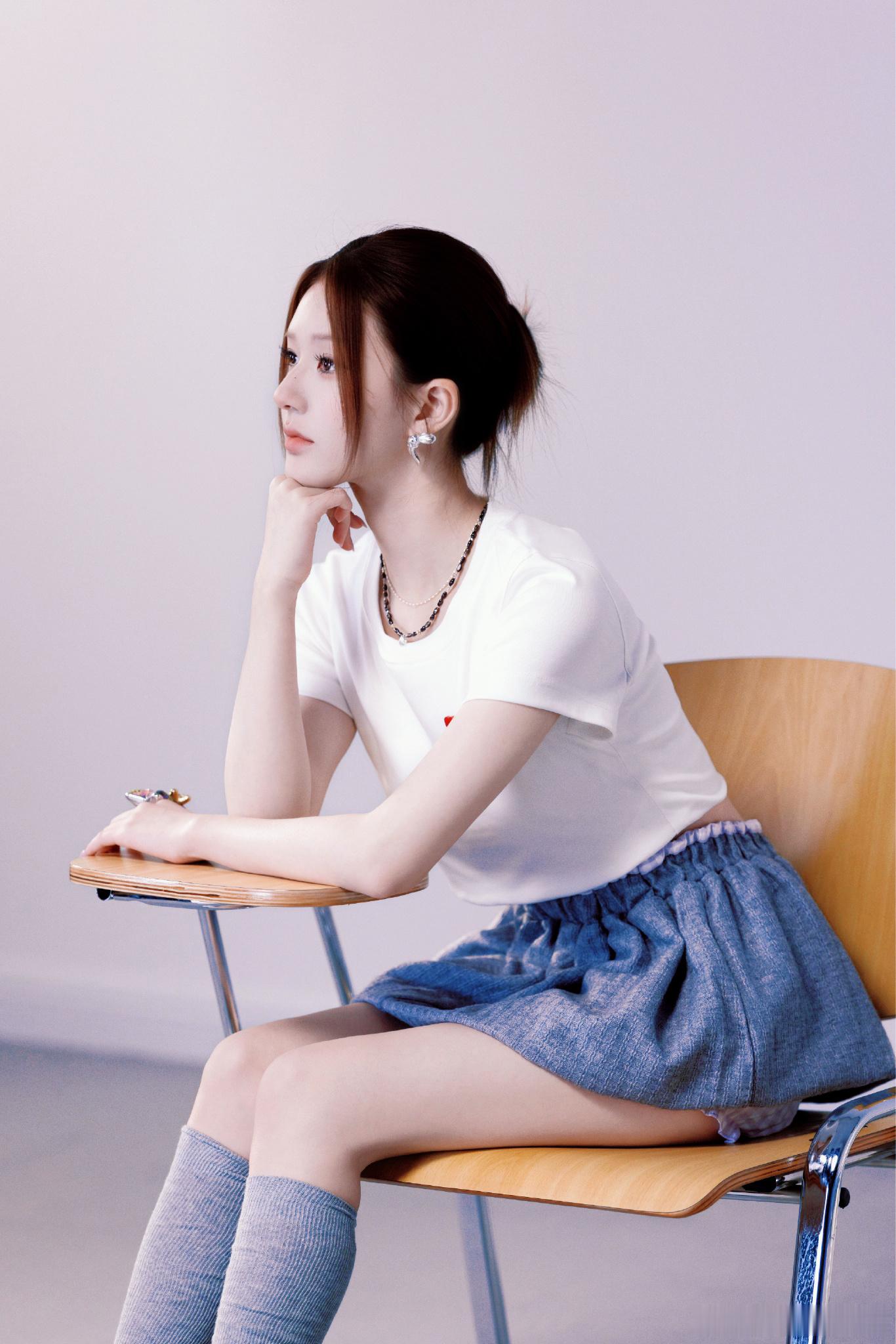 赵露思     zls赵露思许我耀眼zls赵露思许妍糟糕! 是心动的感觉💓💓