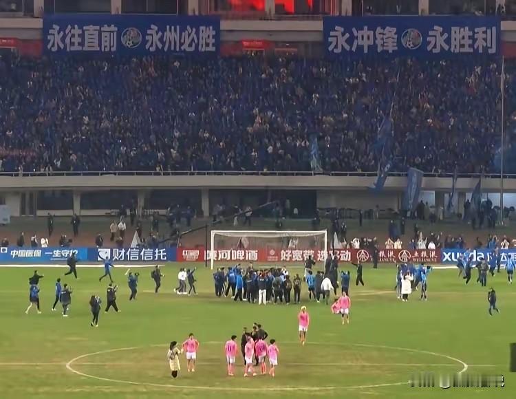 湘超永州队夺冠！真的是一个奇迹！毫不夸张的说，就像一个穷人，实现了人生逆袭一样，