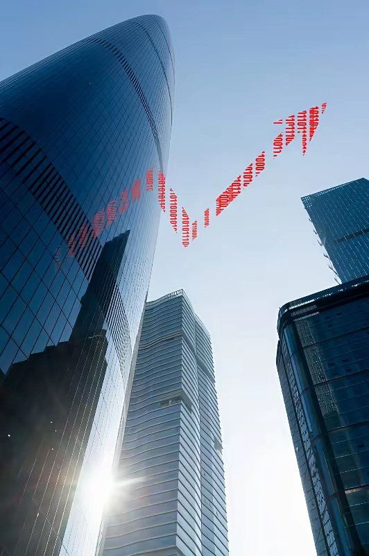 别嫌话难听——你拿一两万进来，就算踩准节奏、一年干出30%，到手也就三五千。这点