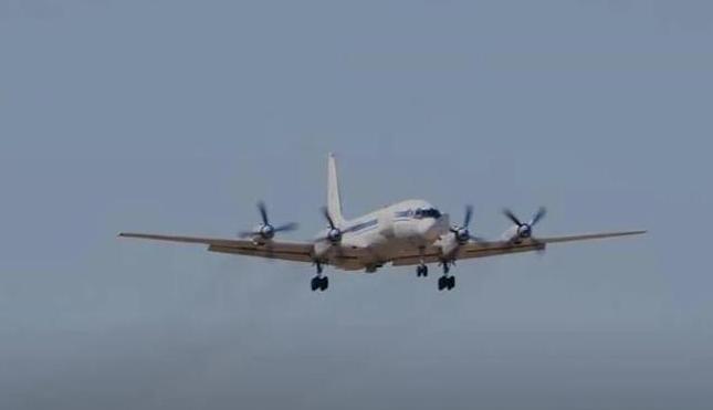 有消息称，瓦格纳雇佣军在卢甘斯克并未有撤离的迹象，现在他们还控制着位于罗斯托夫的