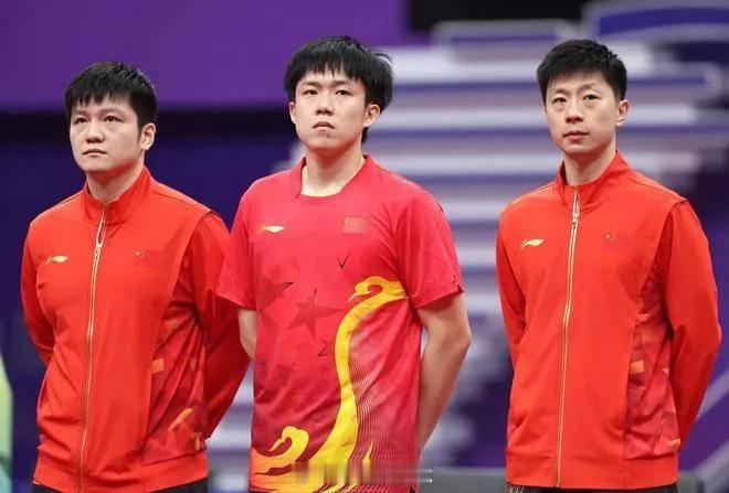 #樊振东说可能与马龙一起退役# 输给马龙不是丢脸的事，但是赢了马龙肯定是一种特别