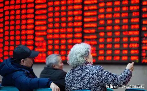 才出ICU，就进KTV
连续政策大招，股市四天飘红，一度买崩
刚刚走出ICU，便