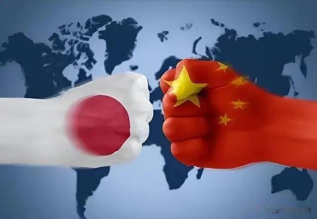 今天翻日本新闻，心里冒出四个字——不踏实了。先说钱的事。2025年，中国GDP 