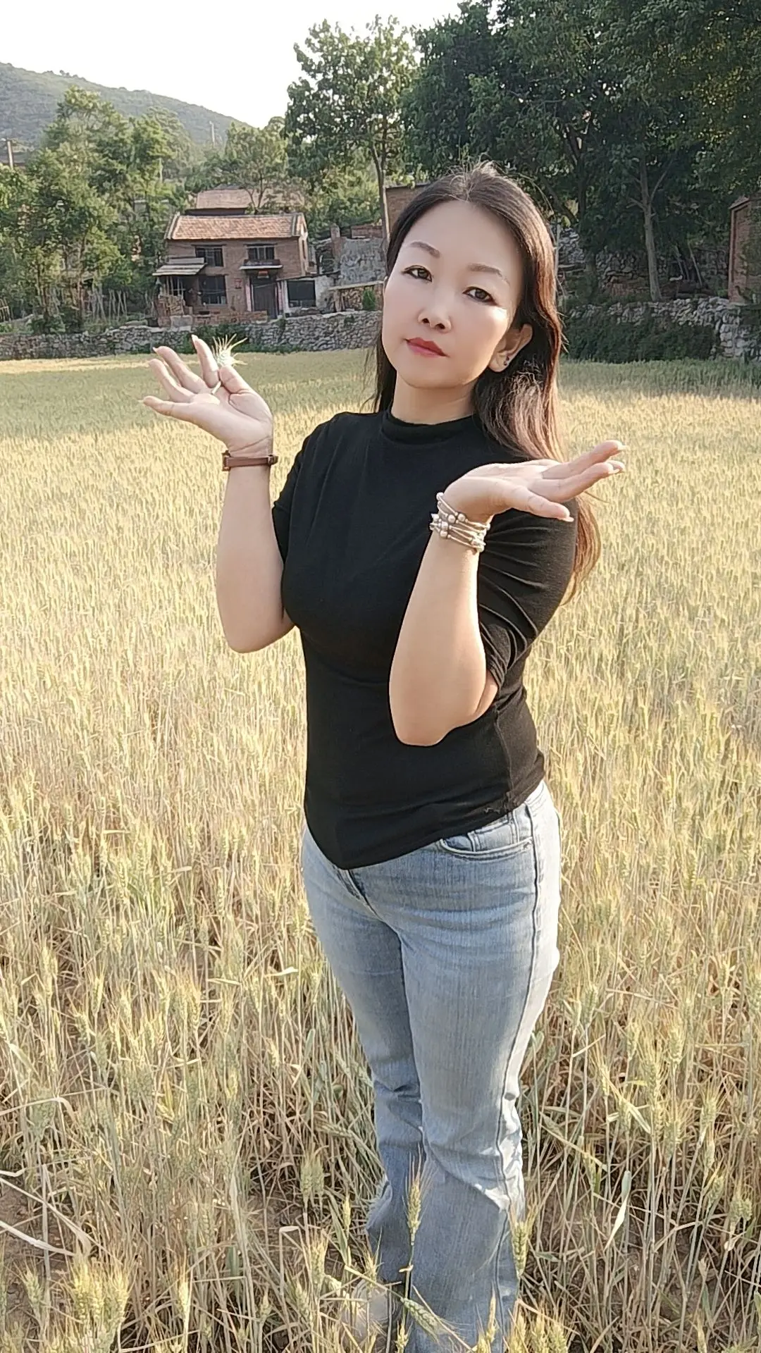“简单不一定最好，但最好的一定很简单，最好的生活就是，忙有所值，闲有所...