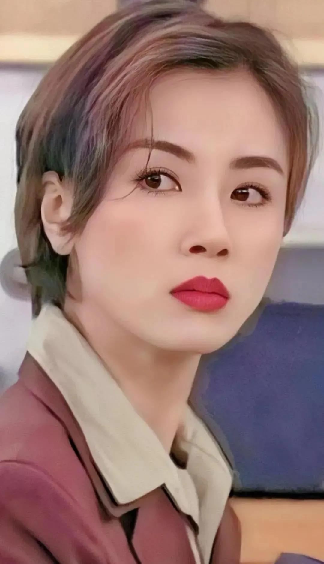 女神袁洁莹的盛世美颜