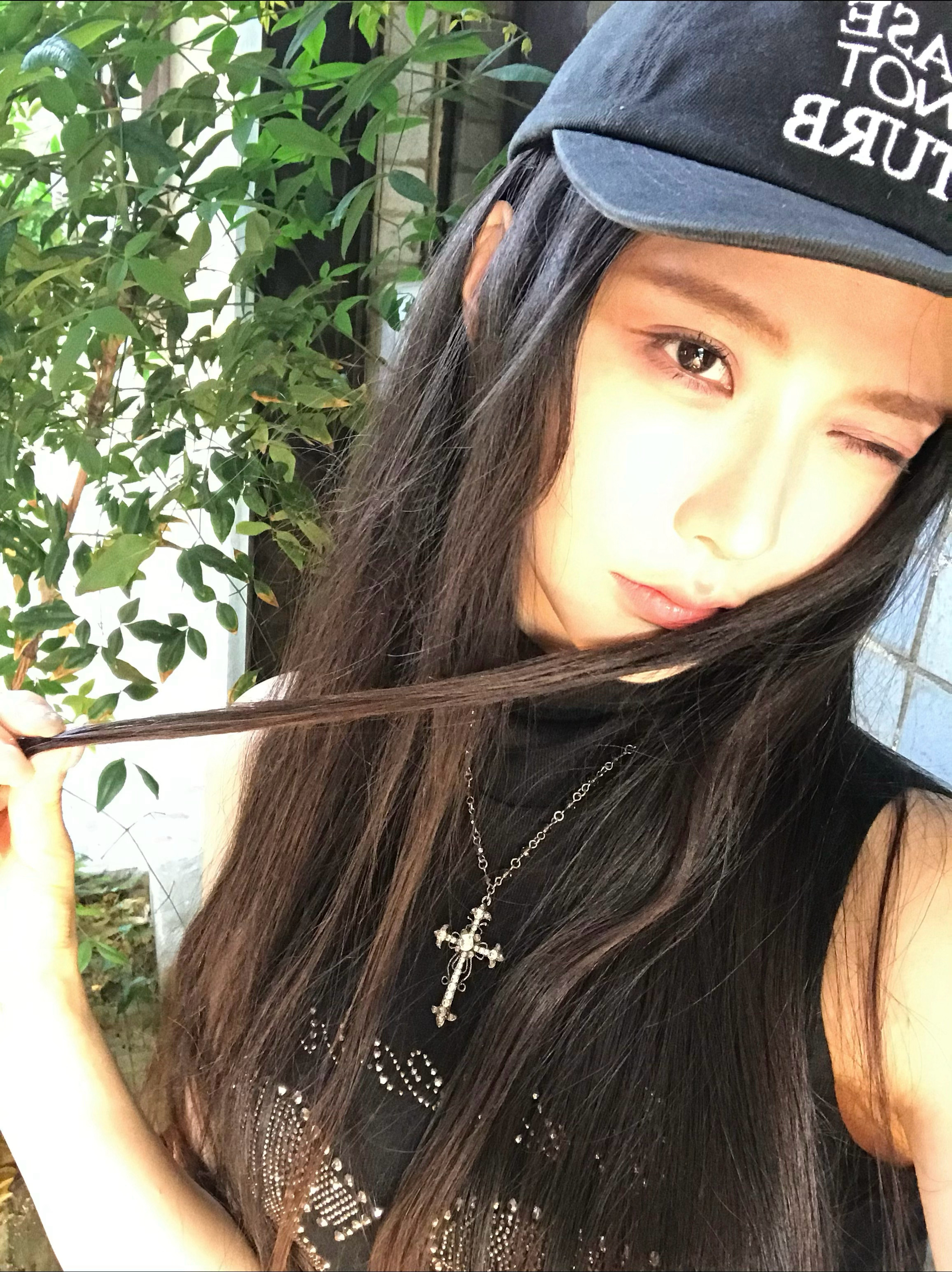 王艺瑾 见照如面 