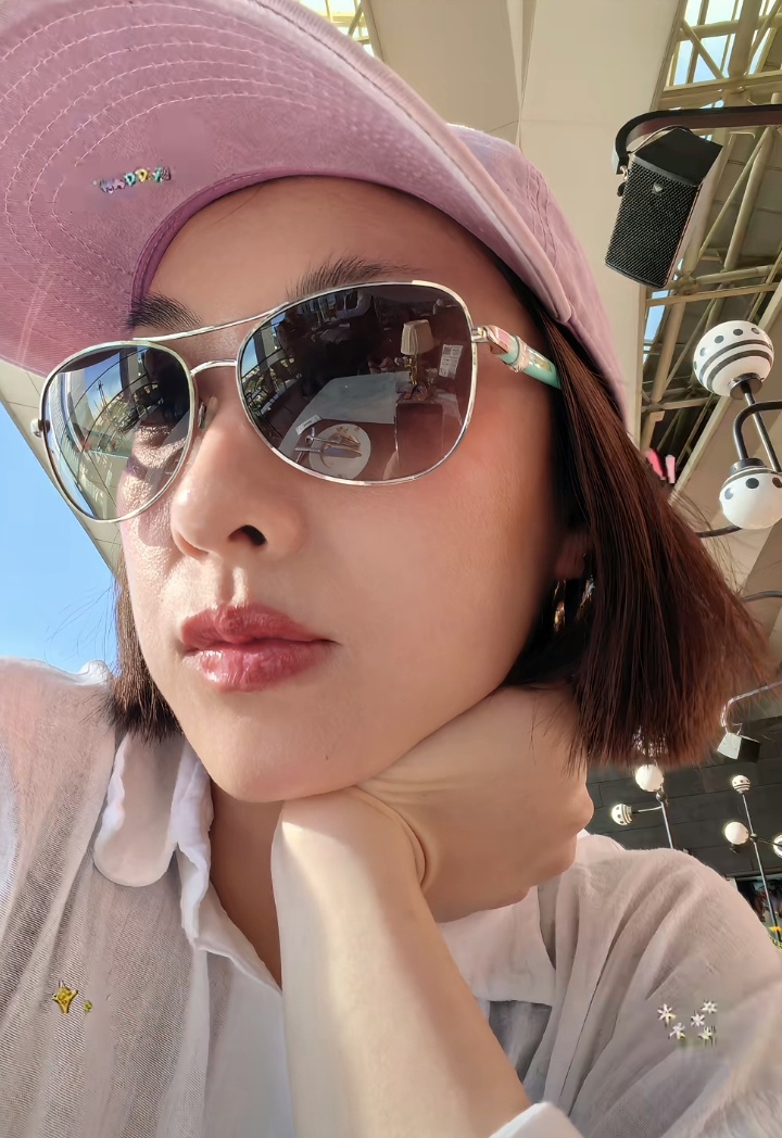穆婷婷 穆婷婷 穆婷婷最新美图更新女神真的太美丽了啊 