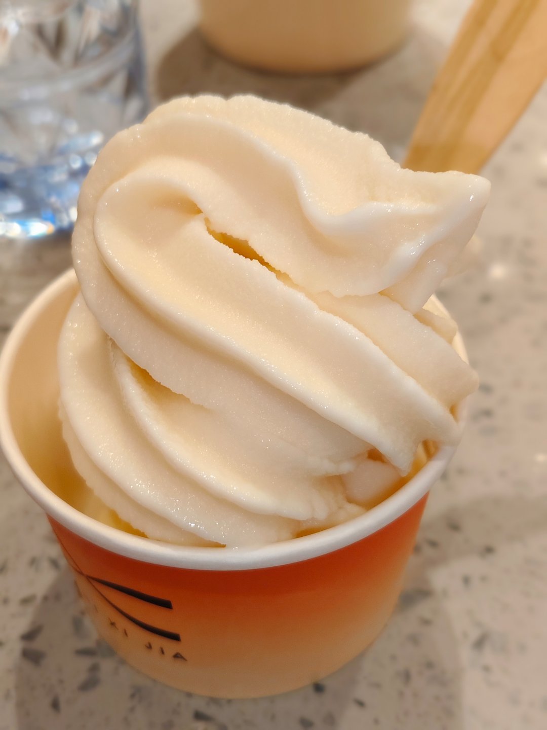 小孩哥给我打的冰淇淋ʕ•ᴥ•ʔ🍦时常觉得这个小孩怎么如此可爱，犯傻的时候，傻傻