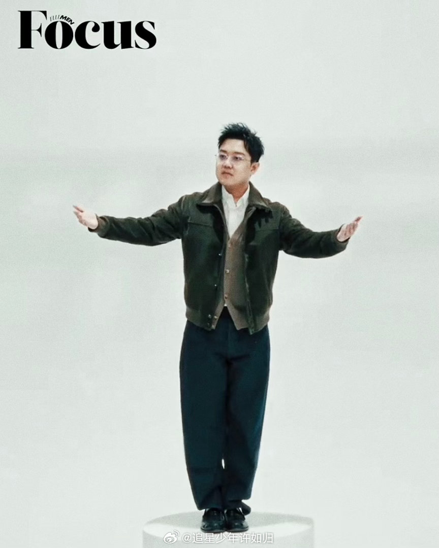 吕严就差拿李诞拌饭了一饭开锅局一饭开锅局开播 谁懂吕严的沉浸式干饭！全程只顾着埋