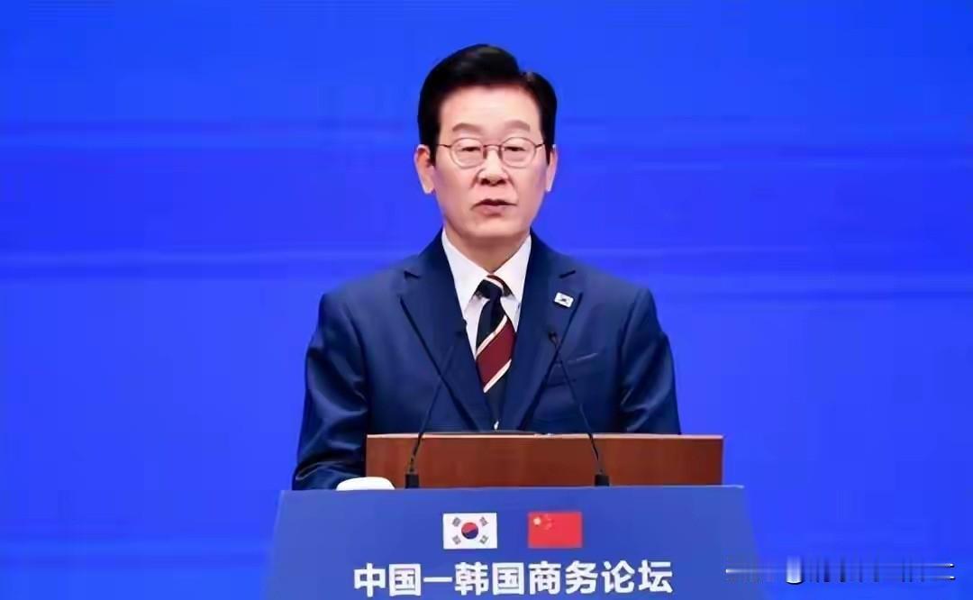 严冬时节，中韩关系在升温！

从首尔到北京，从北京到上海，李在明总统夫妇用一个空