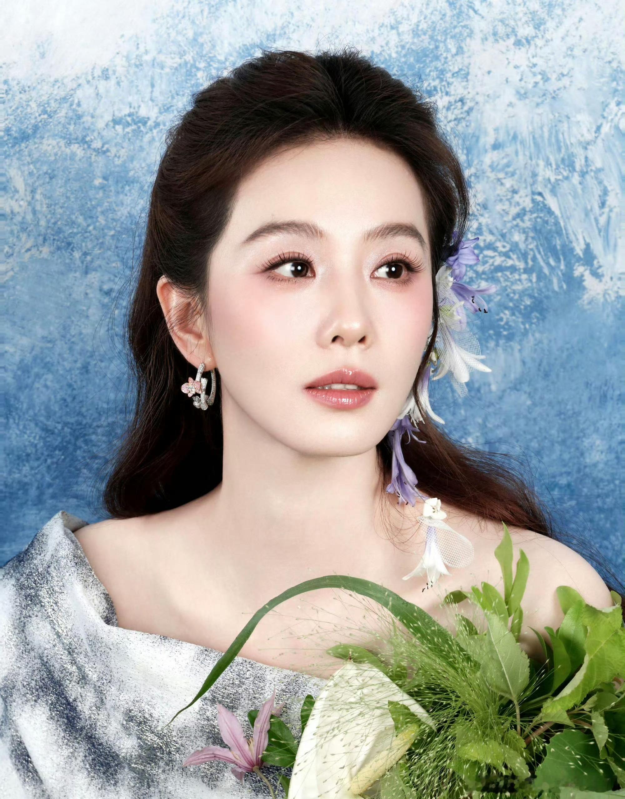 🍉刘亦菲 刘诗诗vogue封面 