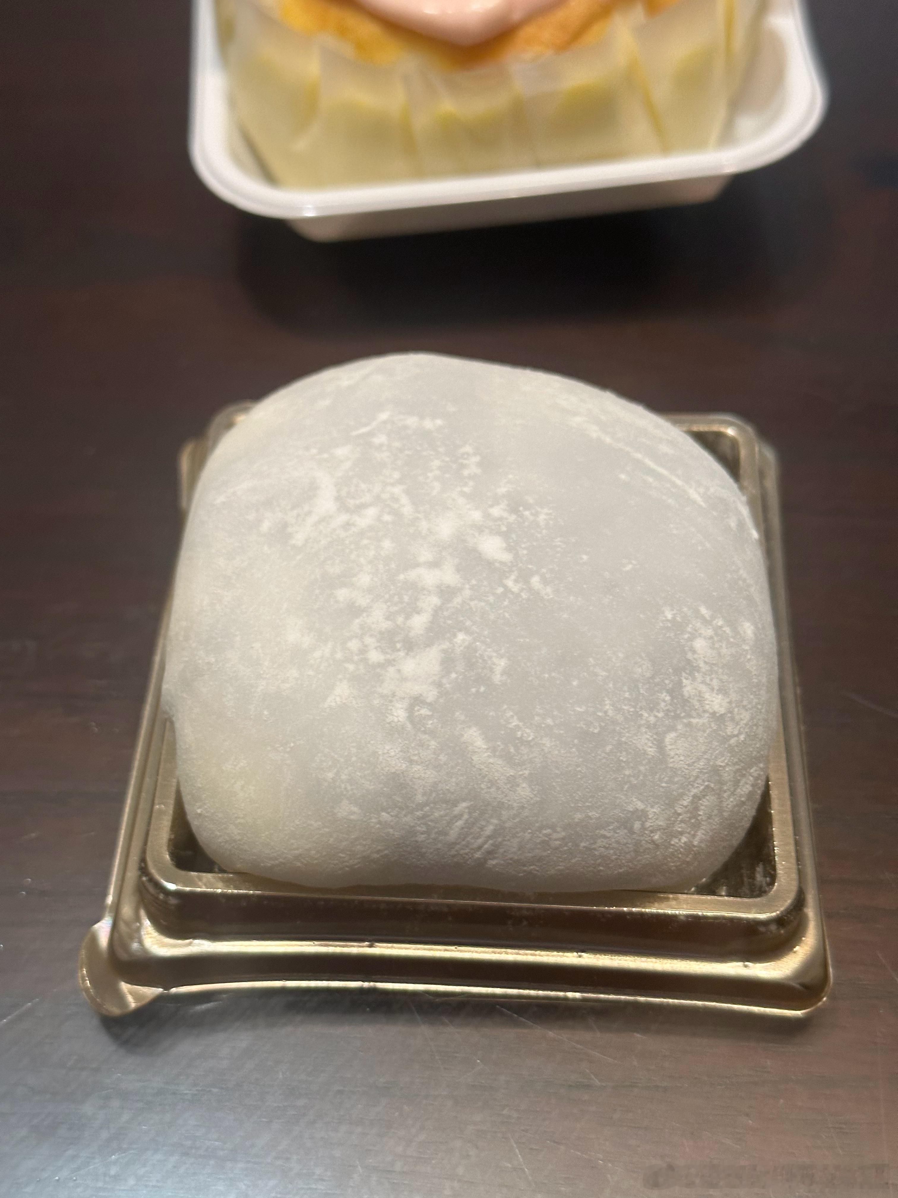 周五的夜晚很适合熬夜啊就不想睡觉 
