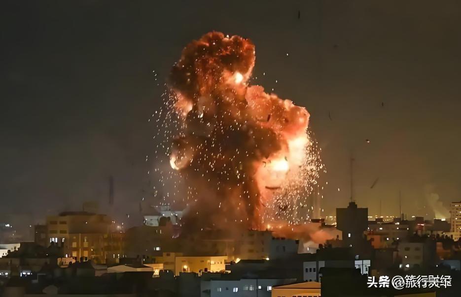 五枚导弹，拦下四枚，就那漏网的一枚，不偏不倚，正中天灵盖，炸的不是别的地方，是卡