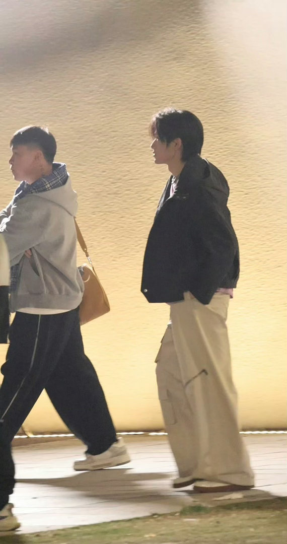 再翻到还是好喜欢… 