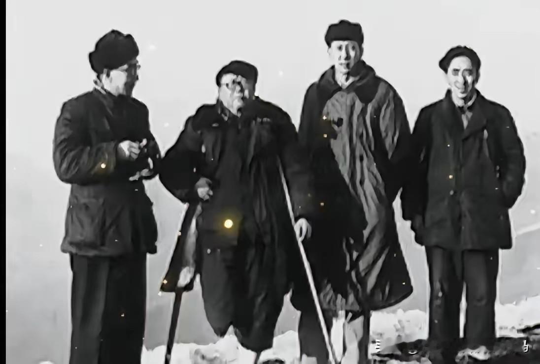 1948年，潘光旦拒绝好友梅贻琦的邀请，坚持留在国内。1966年，年近60的他，