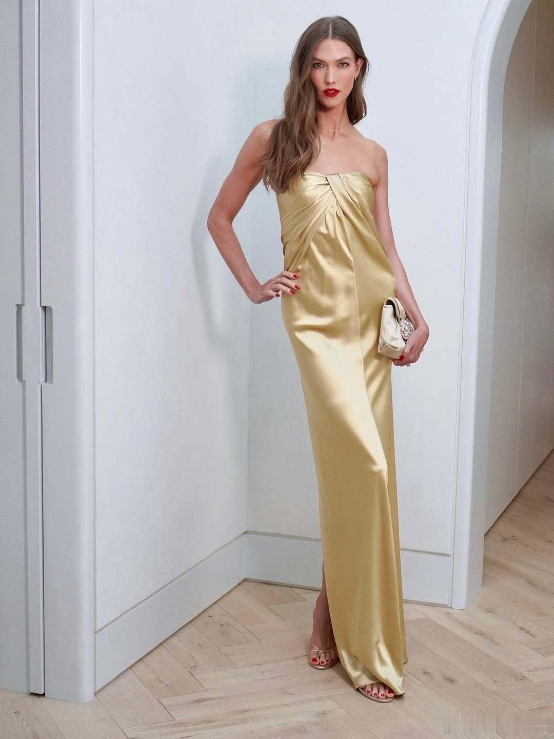 Karlie Kloss 时尚穿搭
