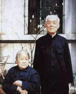 泪目！“北大终身教授”季羡林曾说：“如果还有来世，我情愿不读书，不留学，不当教授